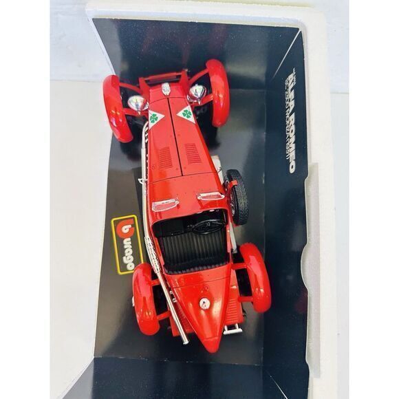 Burago 1/18 Scale Diecast Cod.3014 Alfa Romeo 8C 2300 Monza 1931 Red Vintage - Picture 9 of 11